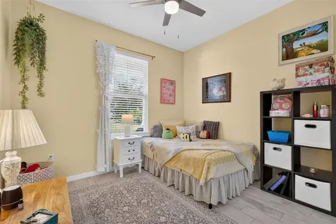 30658 East Bluebell Avenue Eustis FL 32736