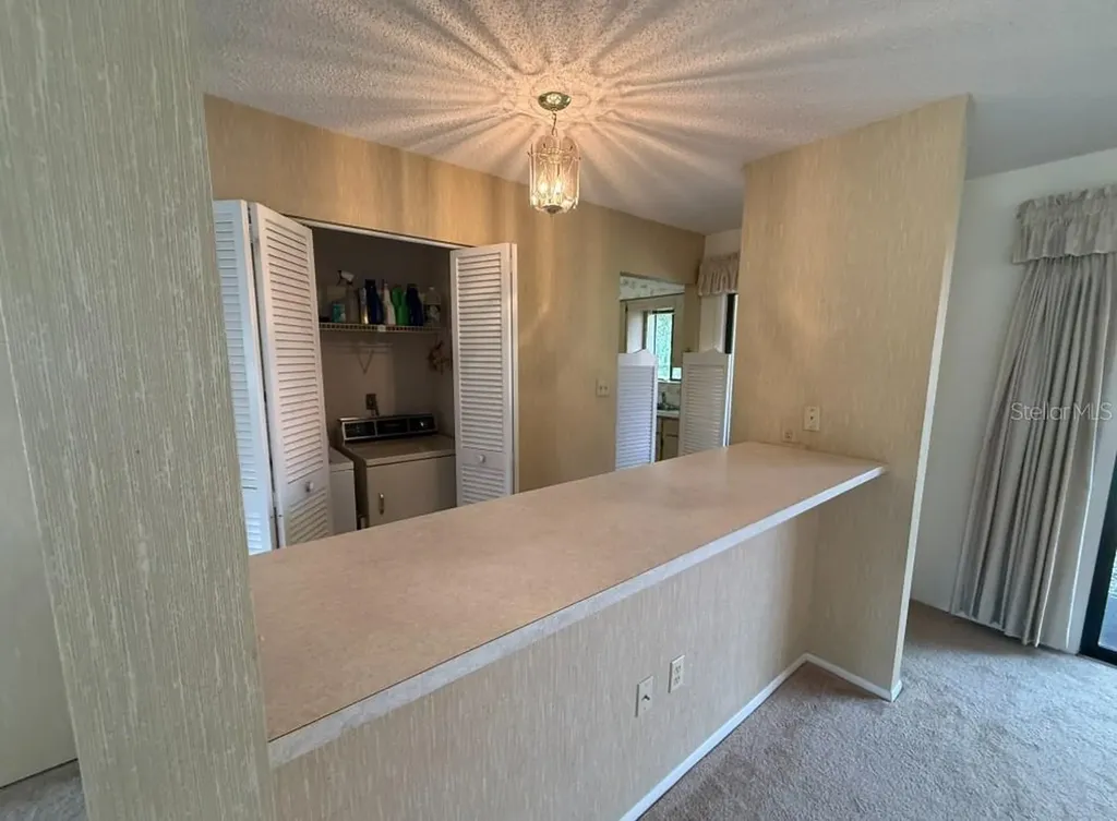 6564 Draw Lane Sarasota FL 34238