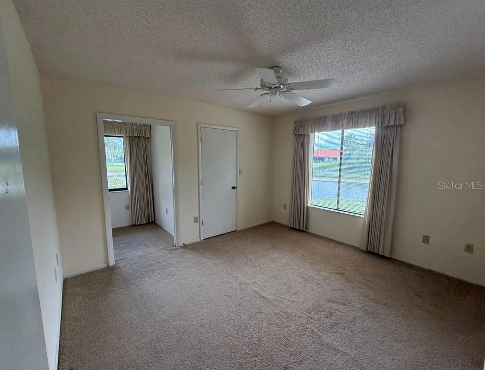 6564 Draw Lane Sarasota FL 34238