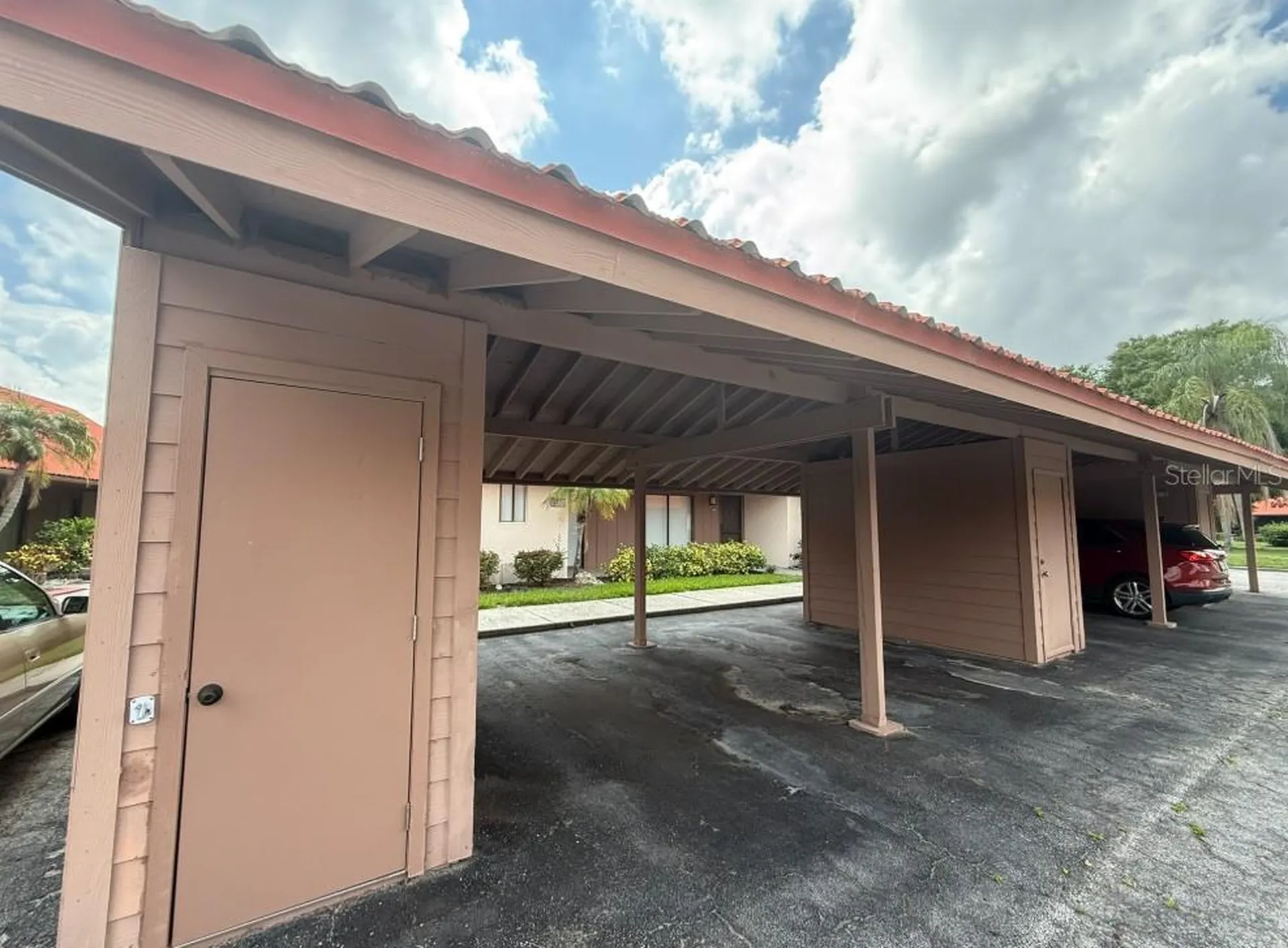 6564 Draw Lane Sarasota FL 34238