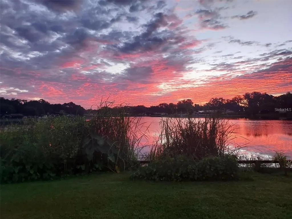 506 Gay Road Seffner FL 33584