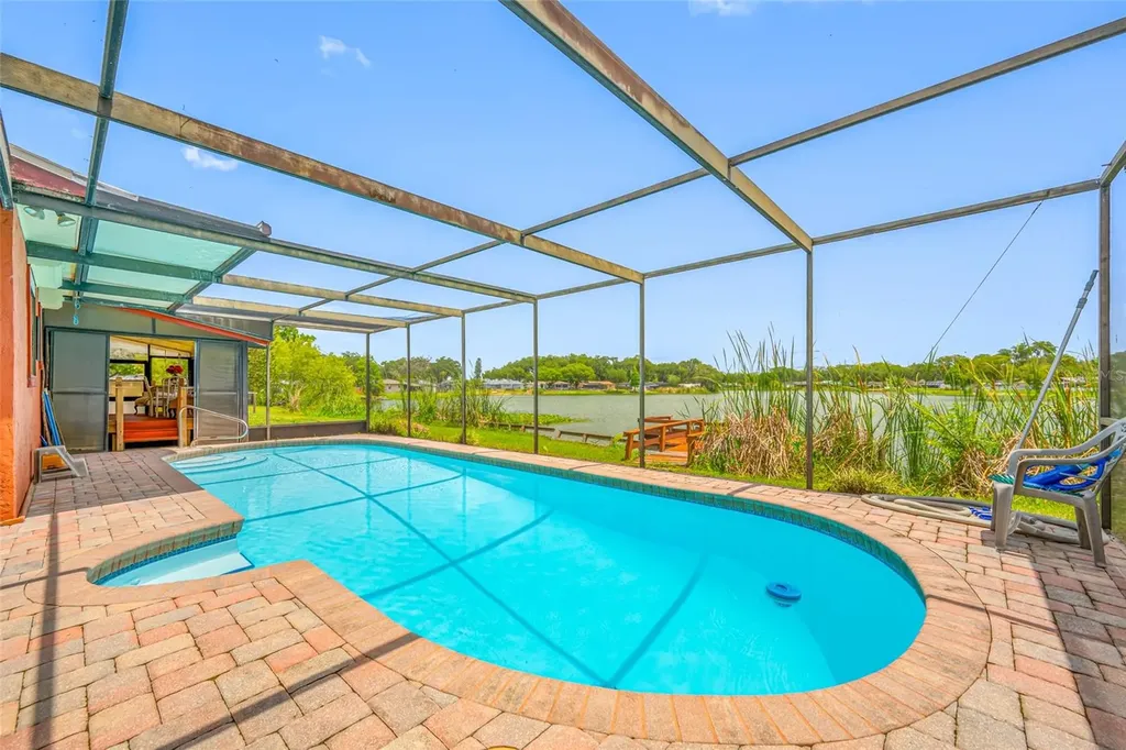 506 Gay Road Seffner FL 33584