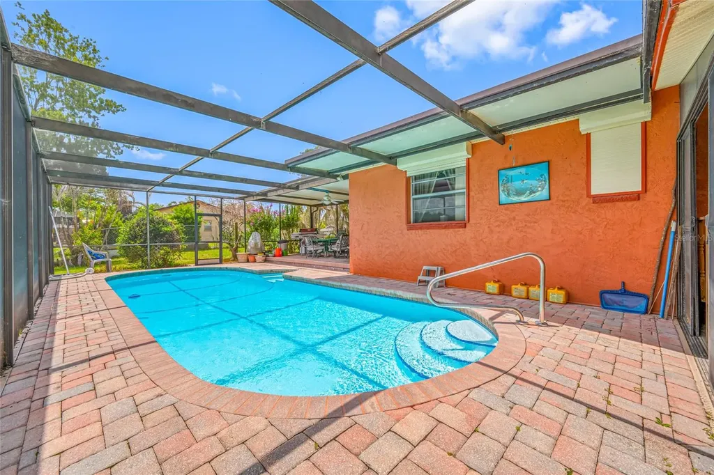 506 Gay Road Seffner FL 33584