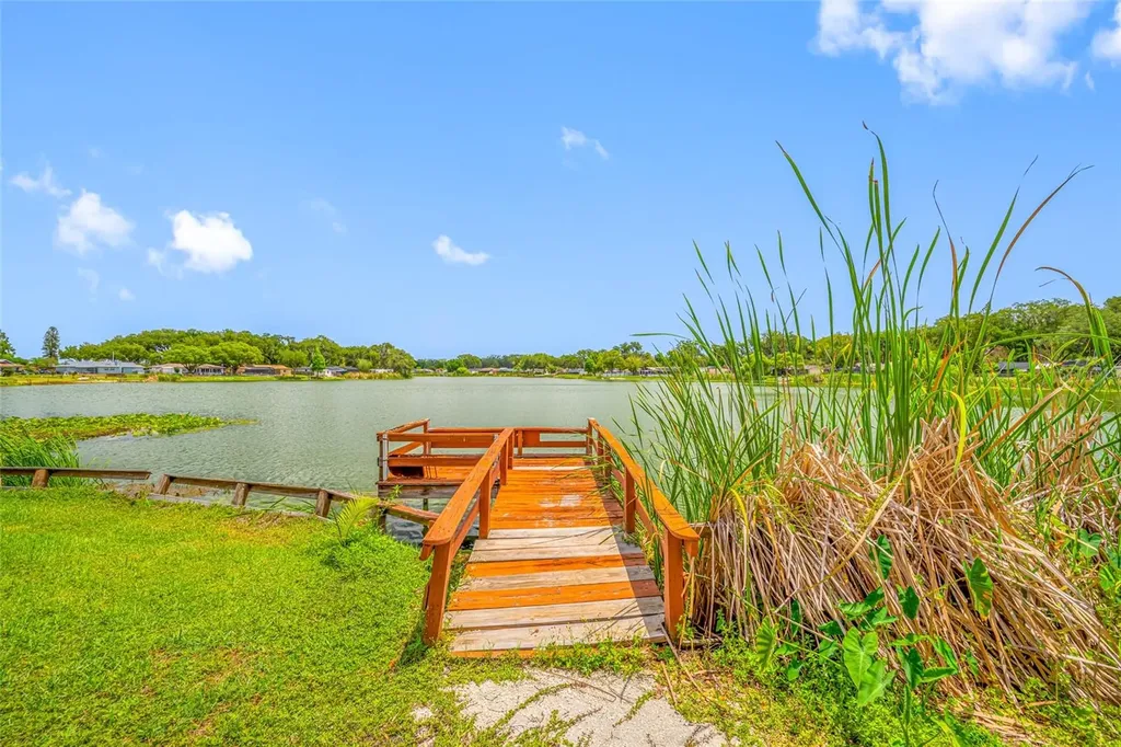 506 Gay Road Seffner FL 33584
