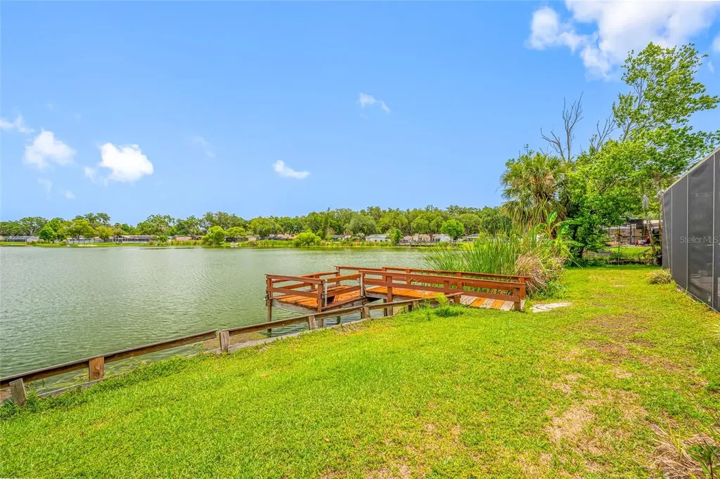 506 Gay Road Seffner FL 33584