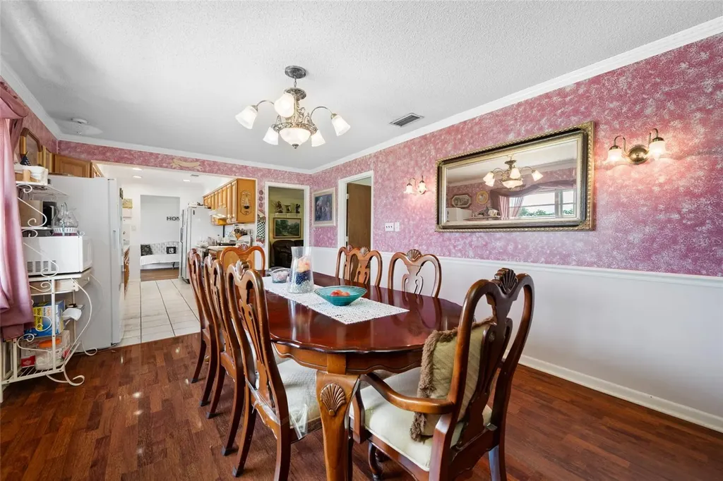 506 Gay Road Seffner FL 33584