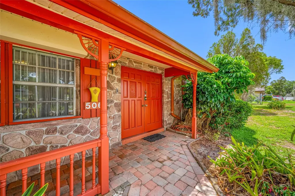 506 Gay Road Seffner FL 33584