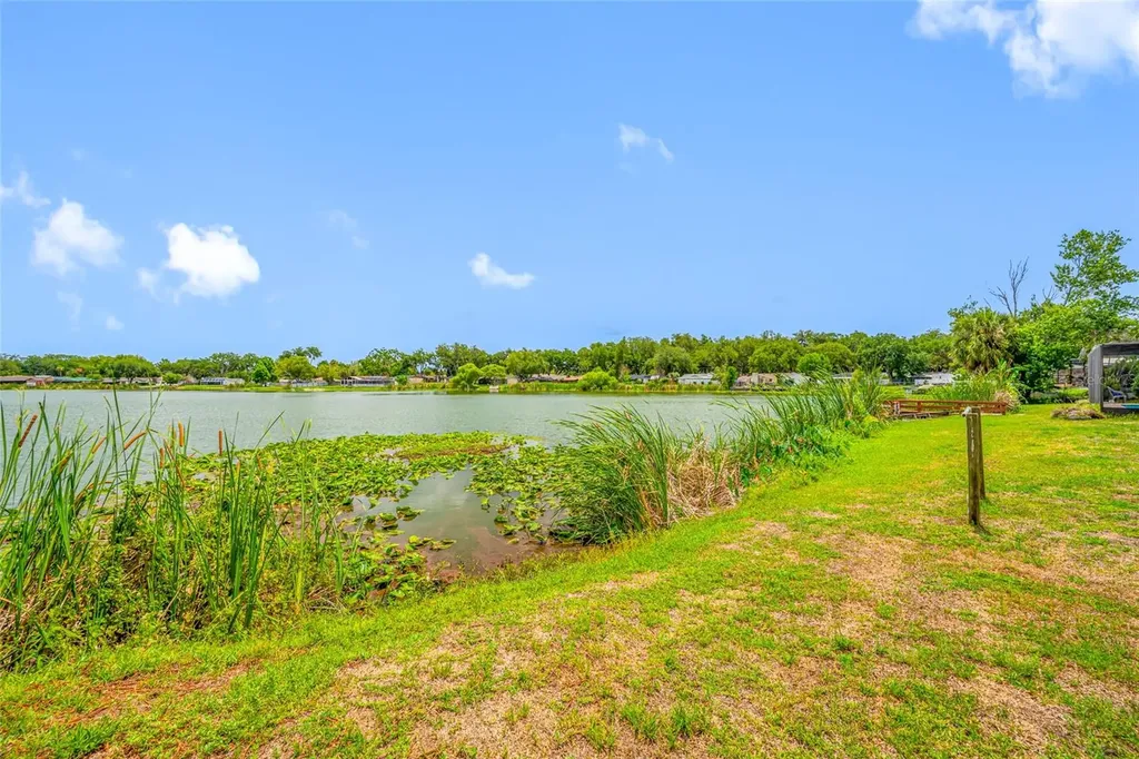 506 Gay Road Seffner FL 33584