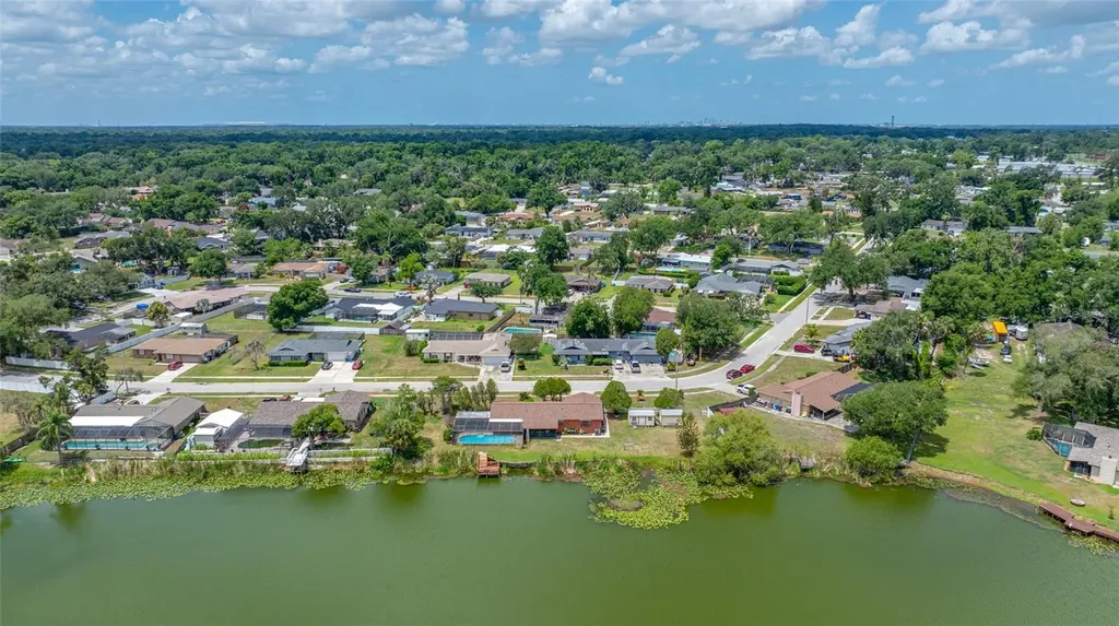 506 Gay Road Seffner FL 33584