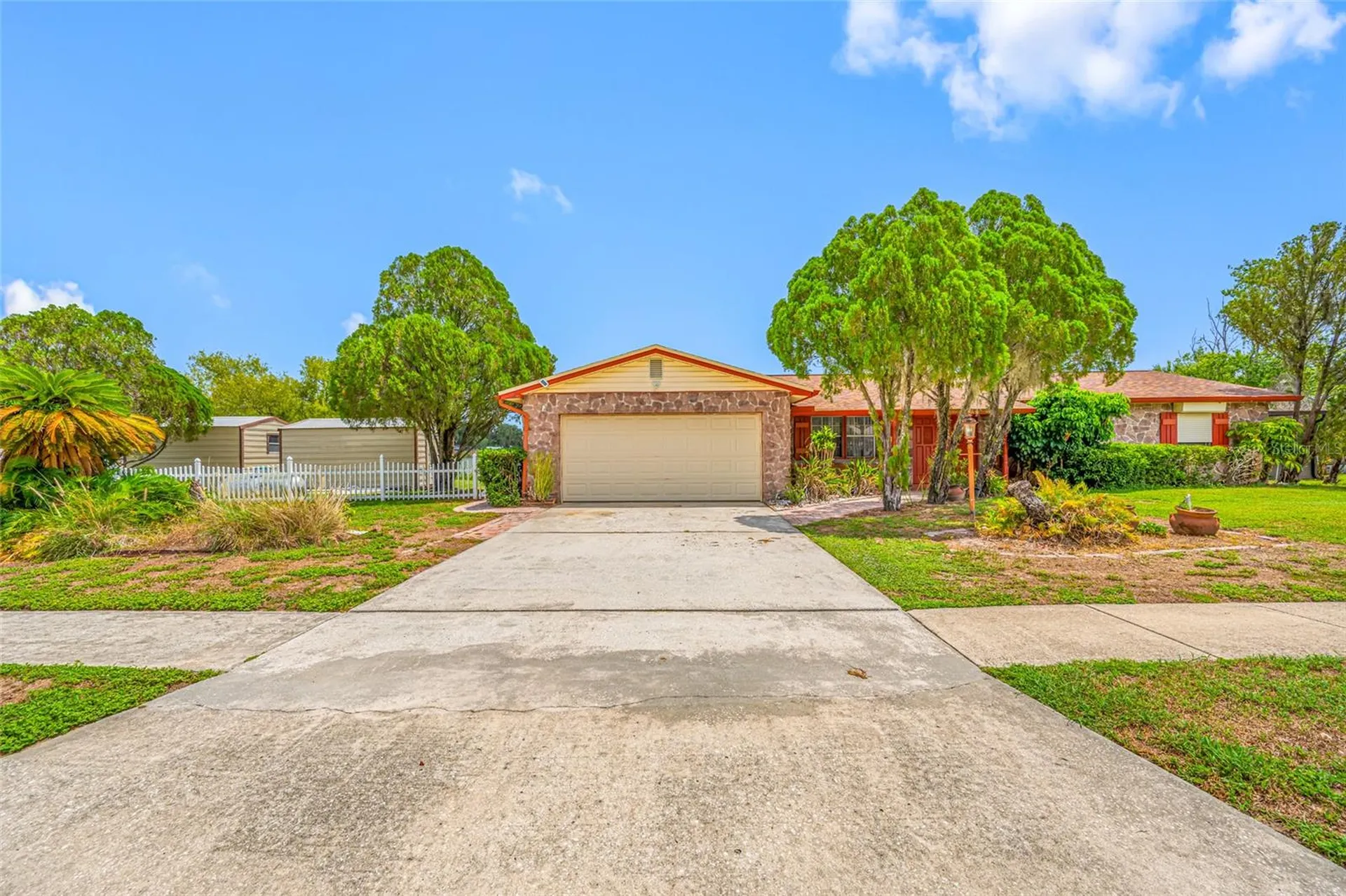 506 Gay Road Seffner FL 33584