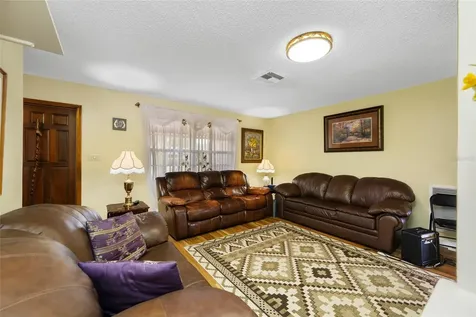 506 Gay Road Seffner FL 33584