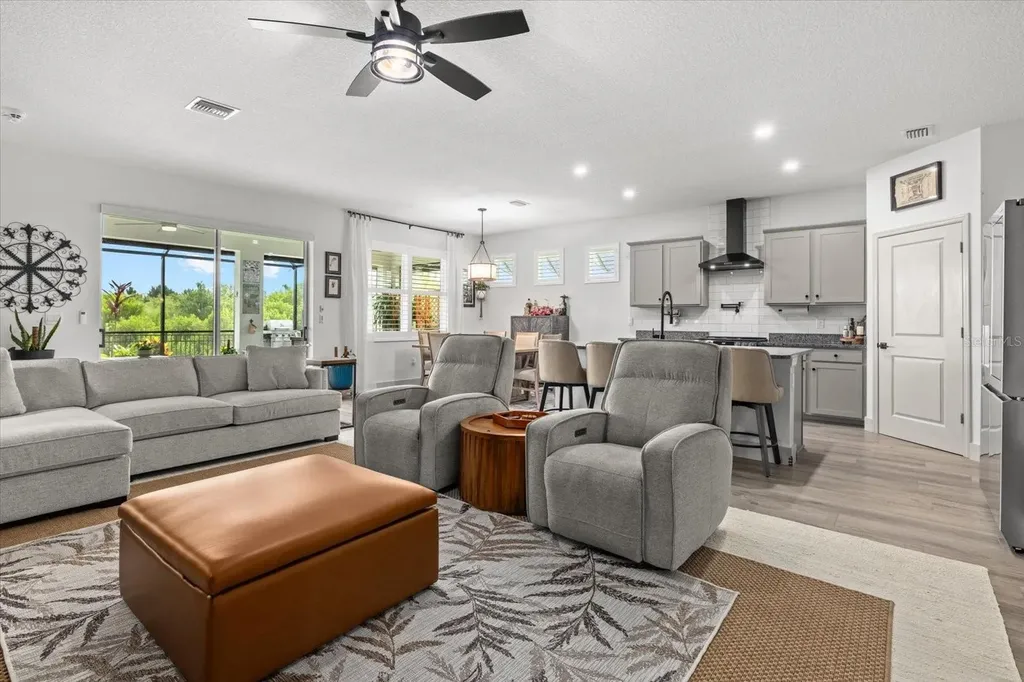 3613 Mossy Limb Court Palmetto FL 34221