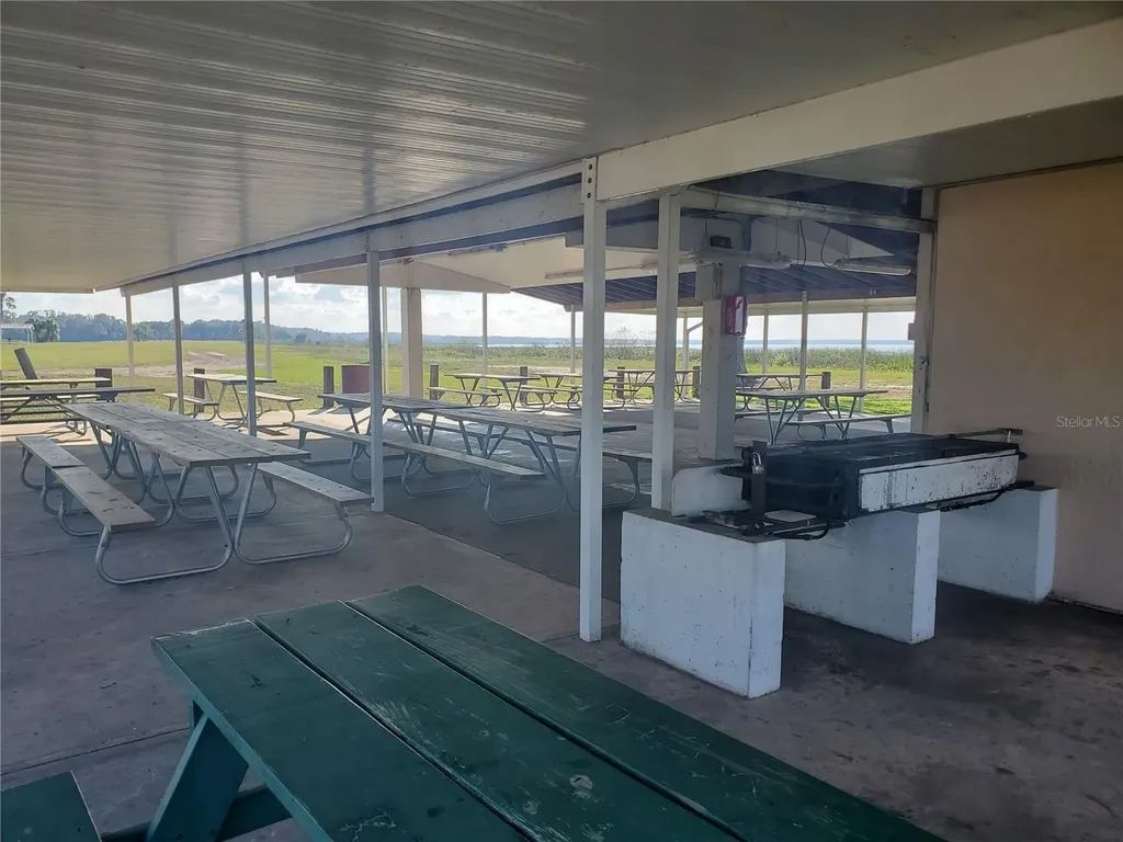 715 Indian Lake Drive Indian Lake Estates FL 33855