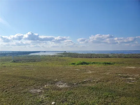 715 Indian Lake Drive Indian Lake Estates FL 33855