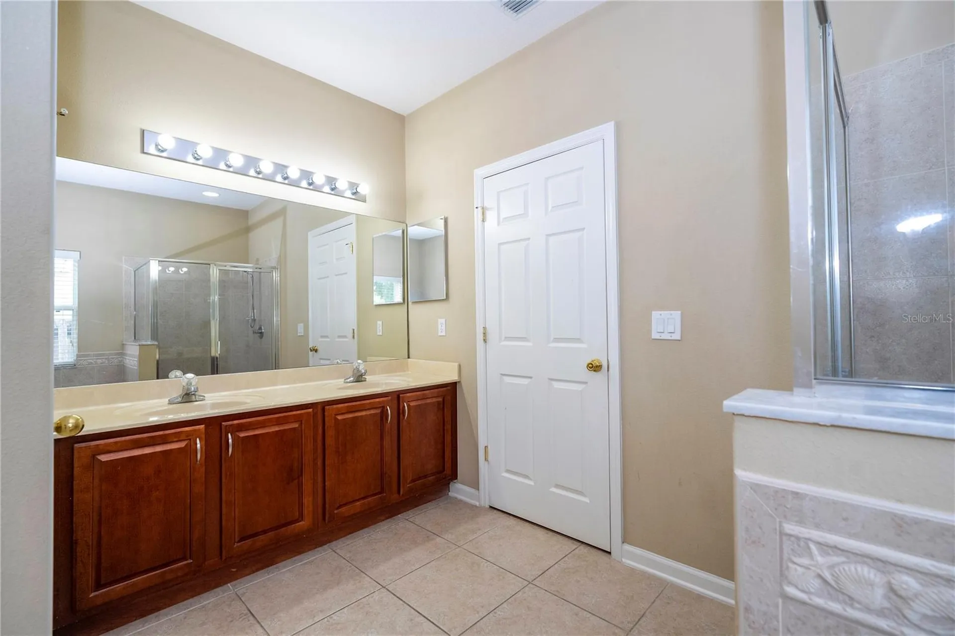 1986 Marsh Hawk Drive Orlando FL 32837