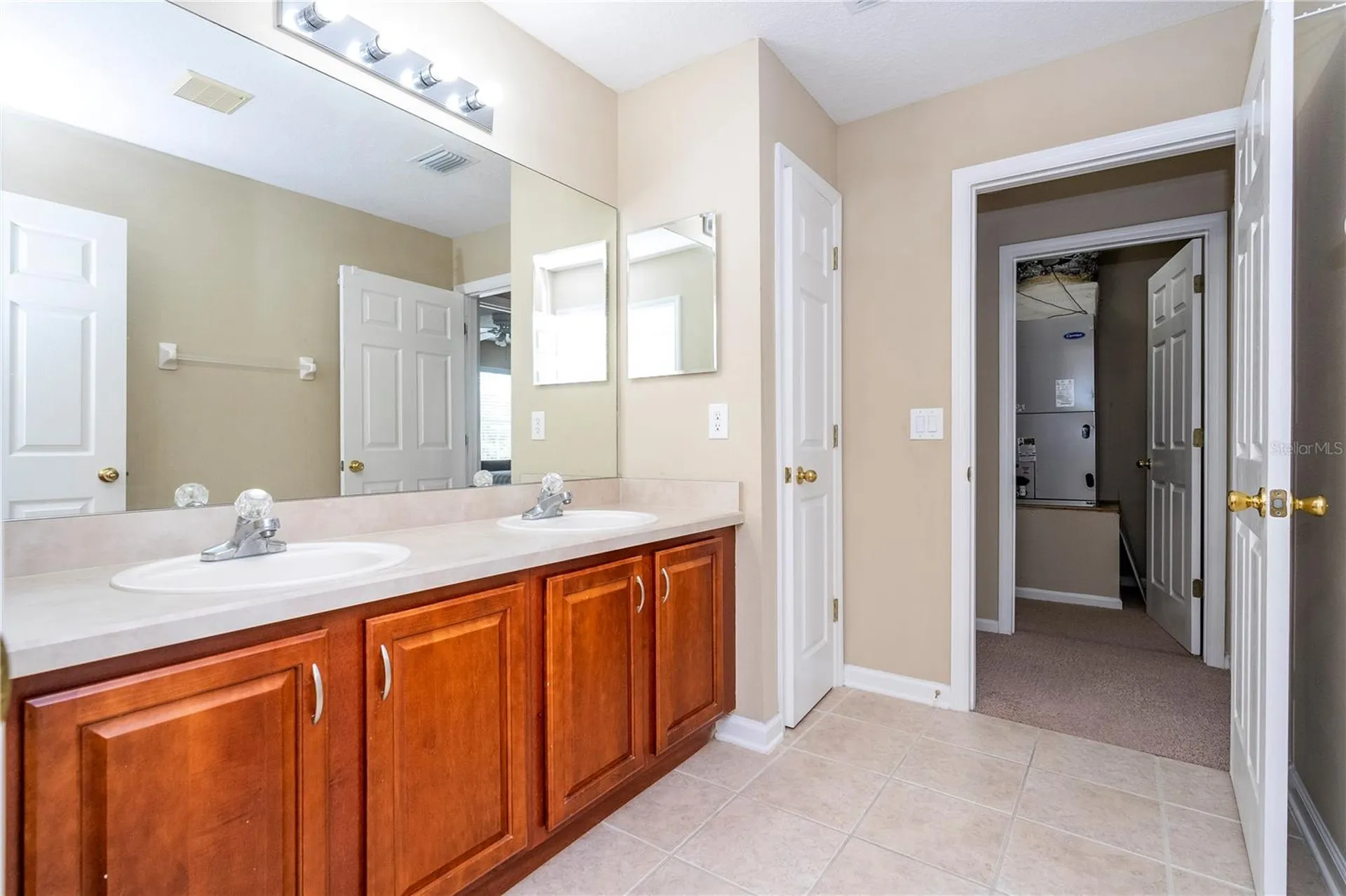 1986 Marsh Hawk Drive Orlando FL 32837