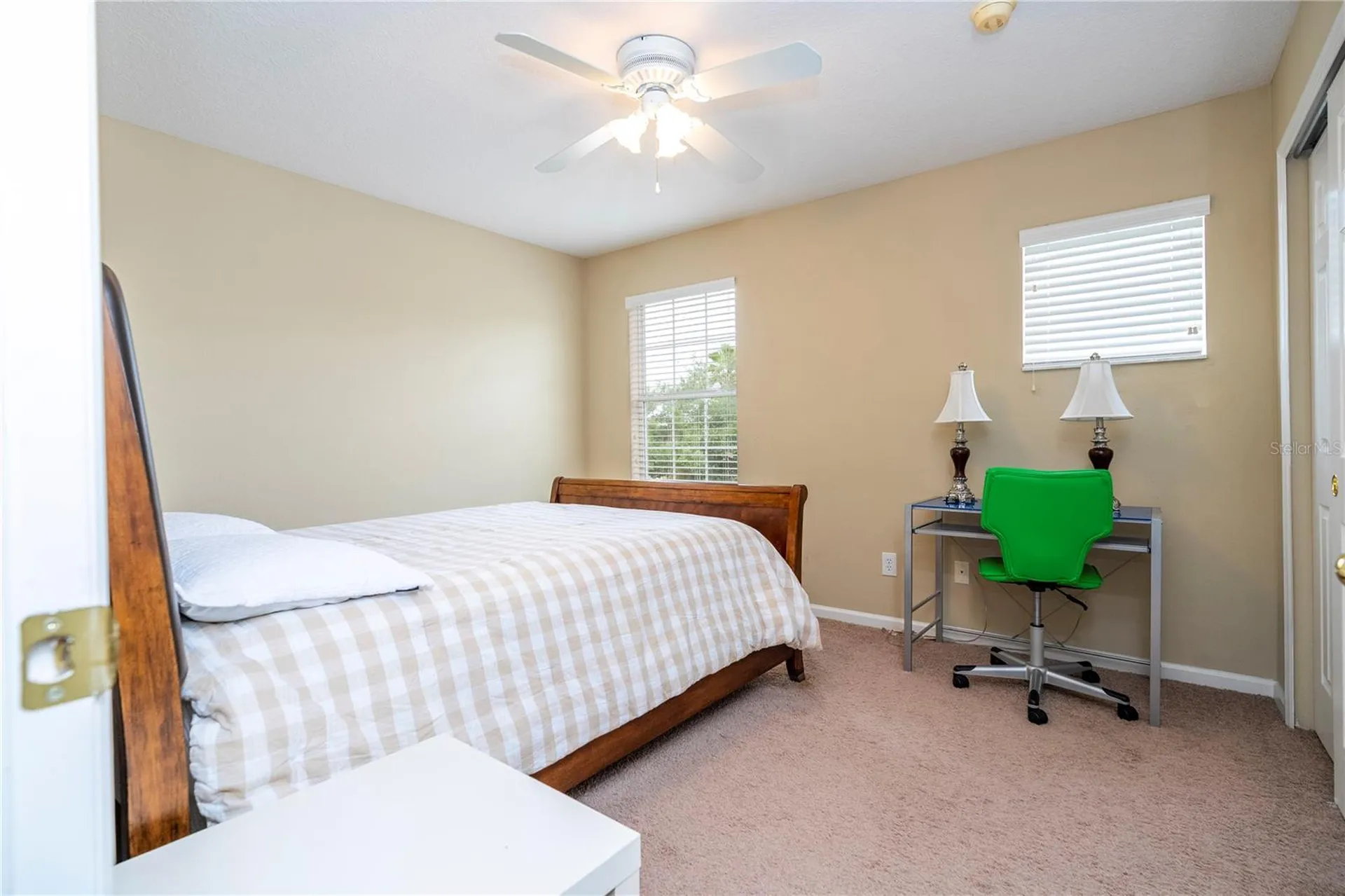 1986 Marsh Hawk Drive Orlando FL 32837