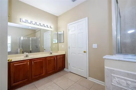 1986 Marsh Hawk Drive Orlando FL 32837