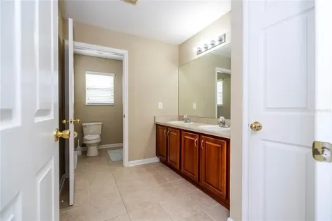 1986 Marsh Hawk Drive Orlando FL 32837