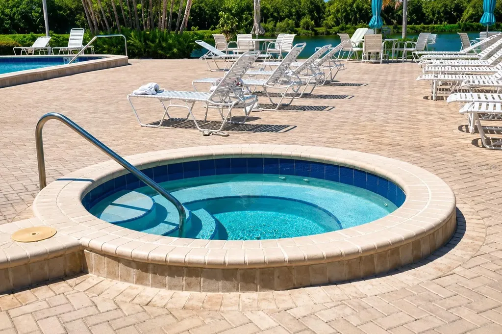9950 62nd Terrace N St Petersburg FL 33708