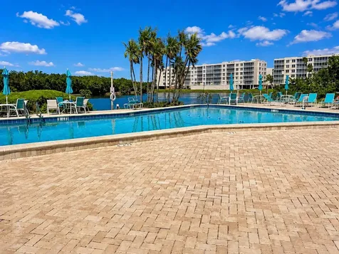 9950 62nd Terrace N St Petersburg FL 33708