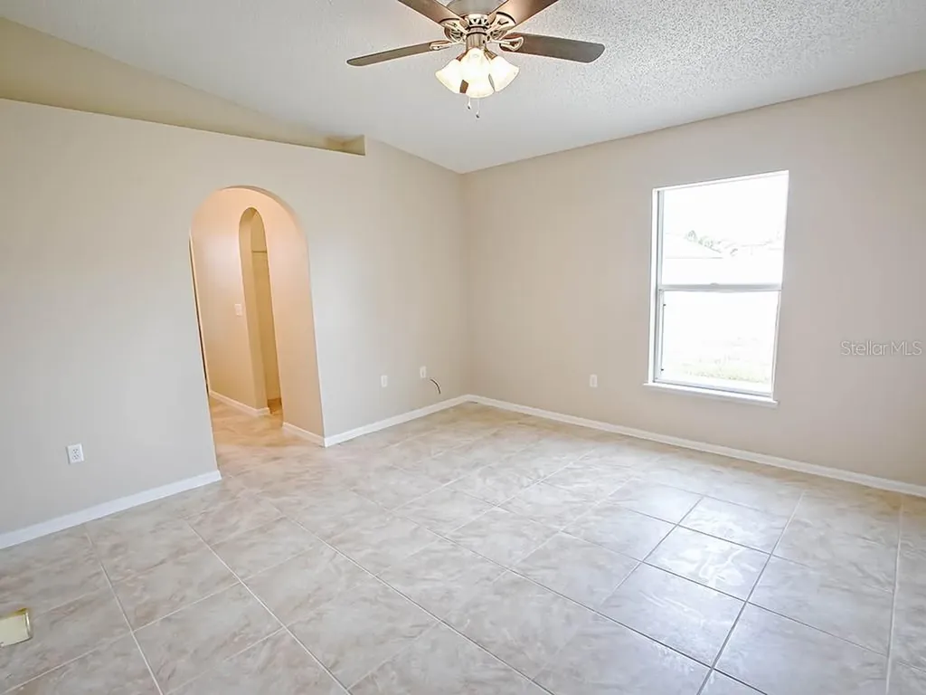 2139 Sandridge Circle Eustis FL 32726
