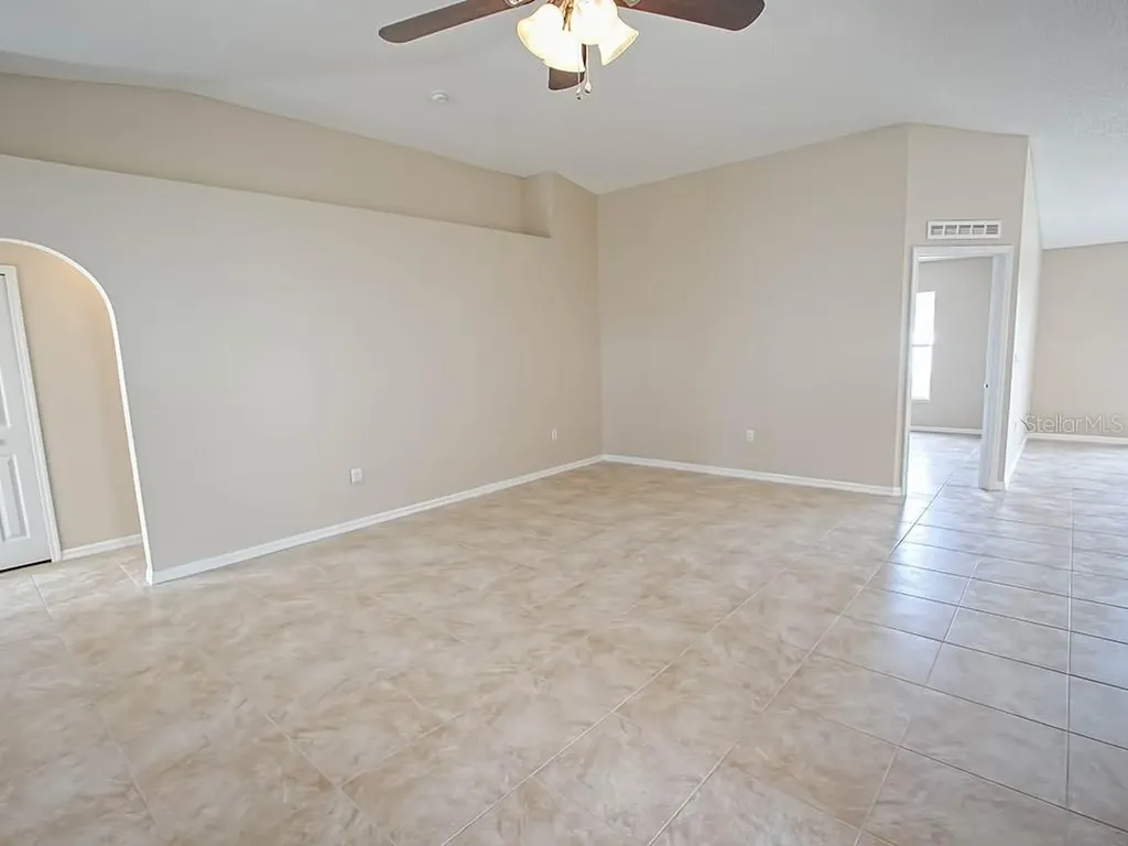 2139 Sandridge Circle Eustis FL 32726