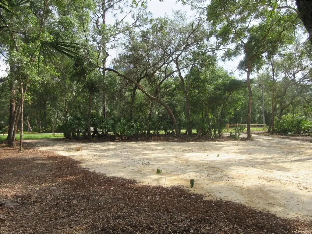 0 SE 10th Street Silver Springs FL 34488