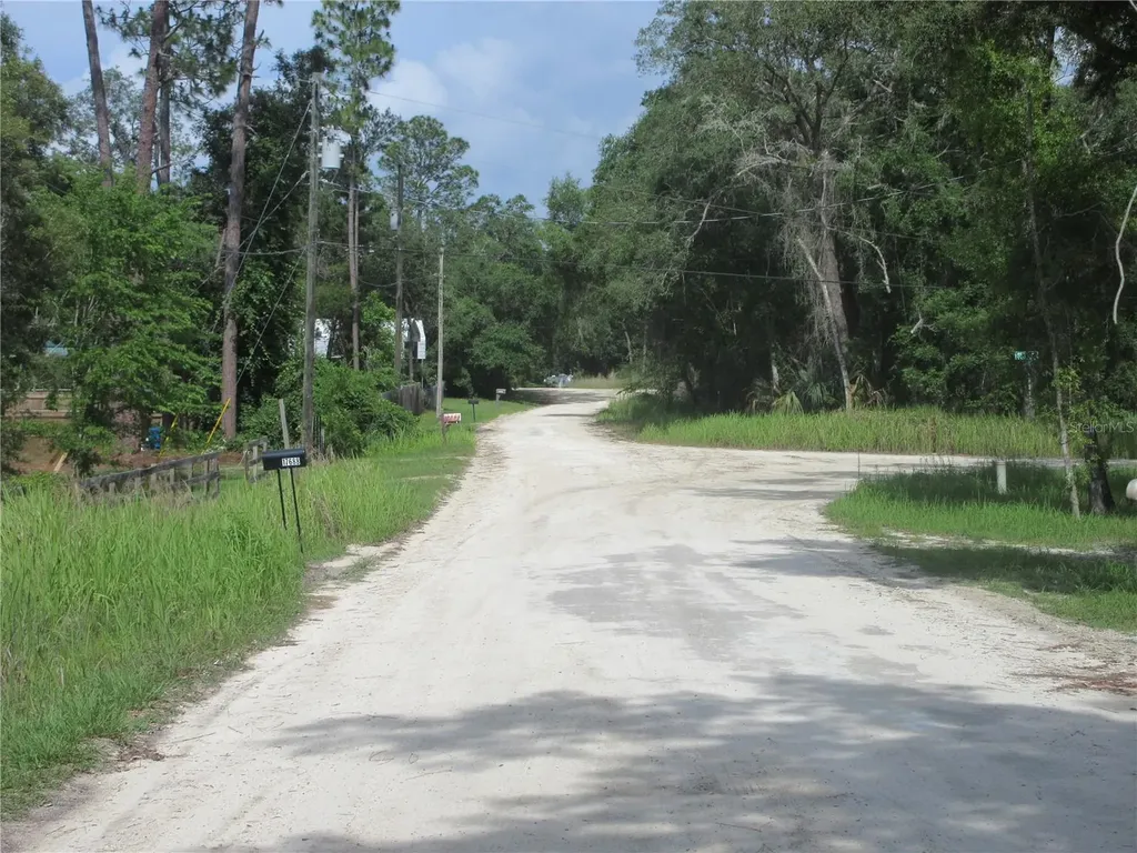 0 SE 10th Street Silver Springs FL 34488