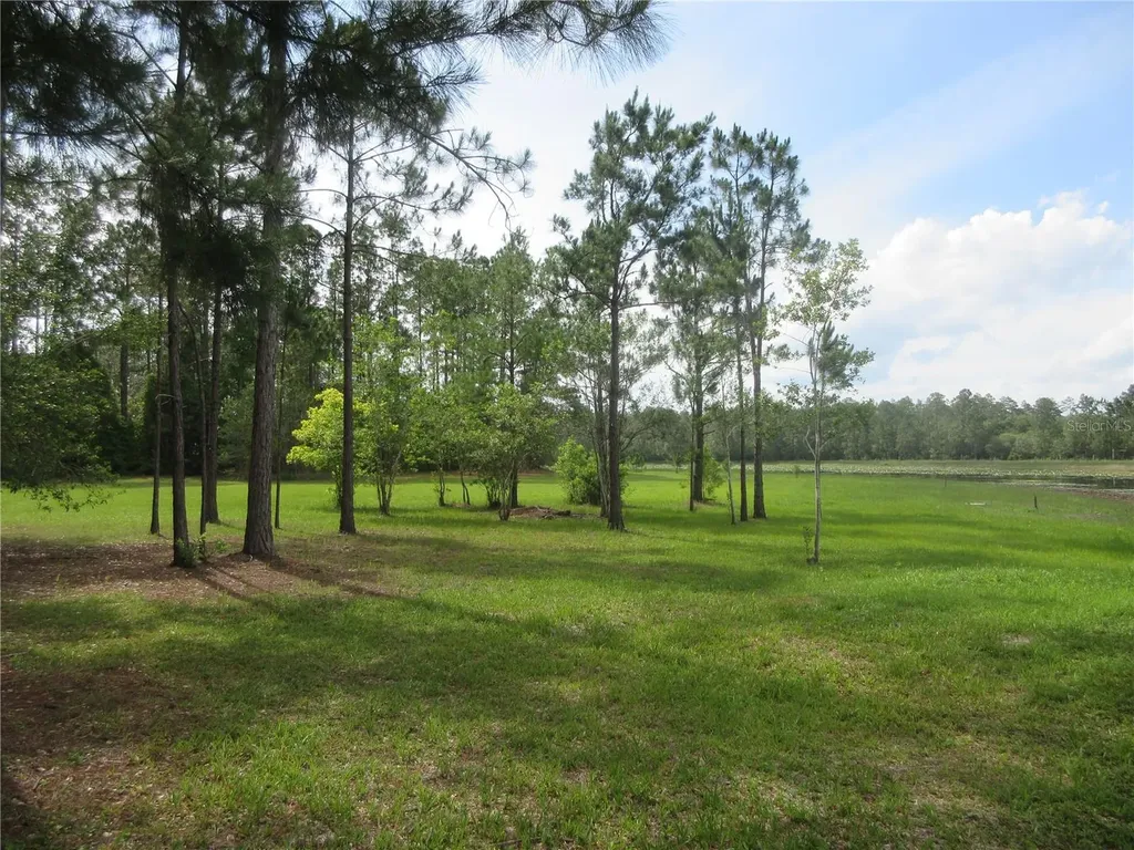0 SE 10th Street Silver Springs FL 34488