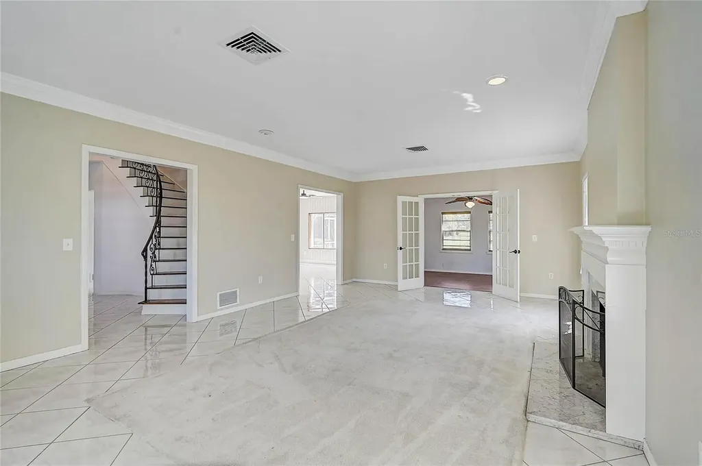 3215 Pine Valley Drive Sarasota FL 34239