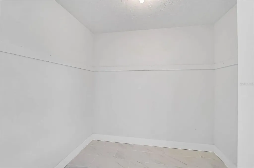 3215 Pine Valley Drive Sarasota FL 34239