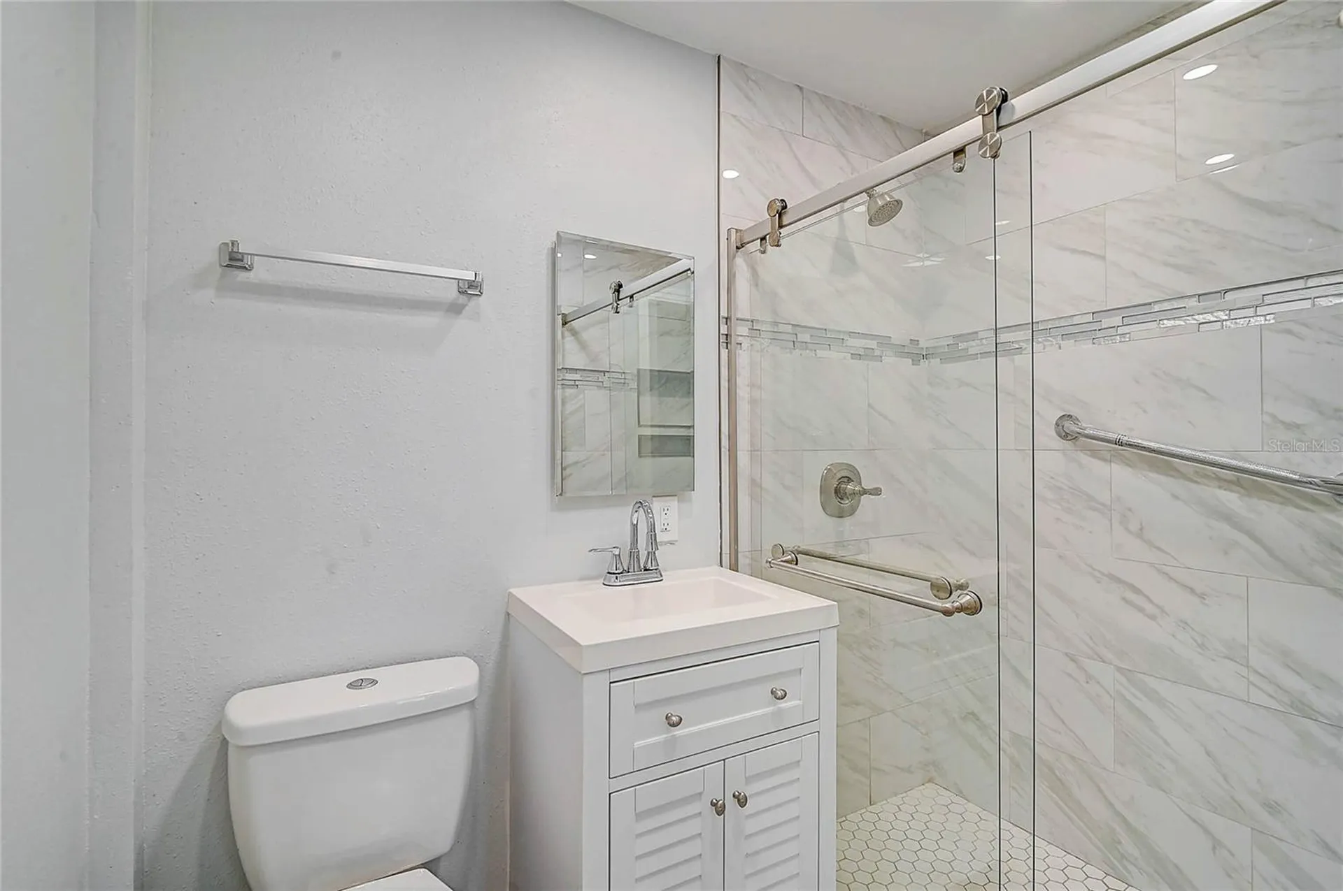 3215 Pine Valley Drive Sarasota FL 34239
