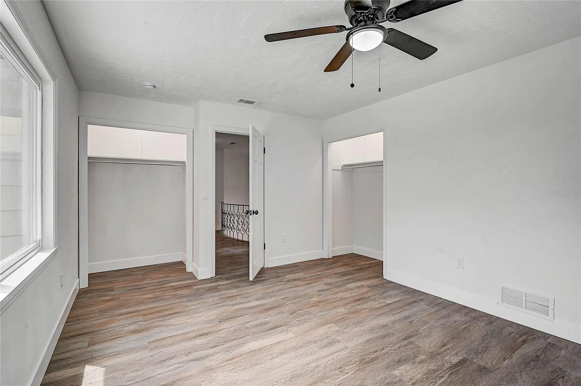 3215 Pine Valley Drive Sarasota FL 34239