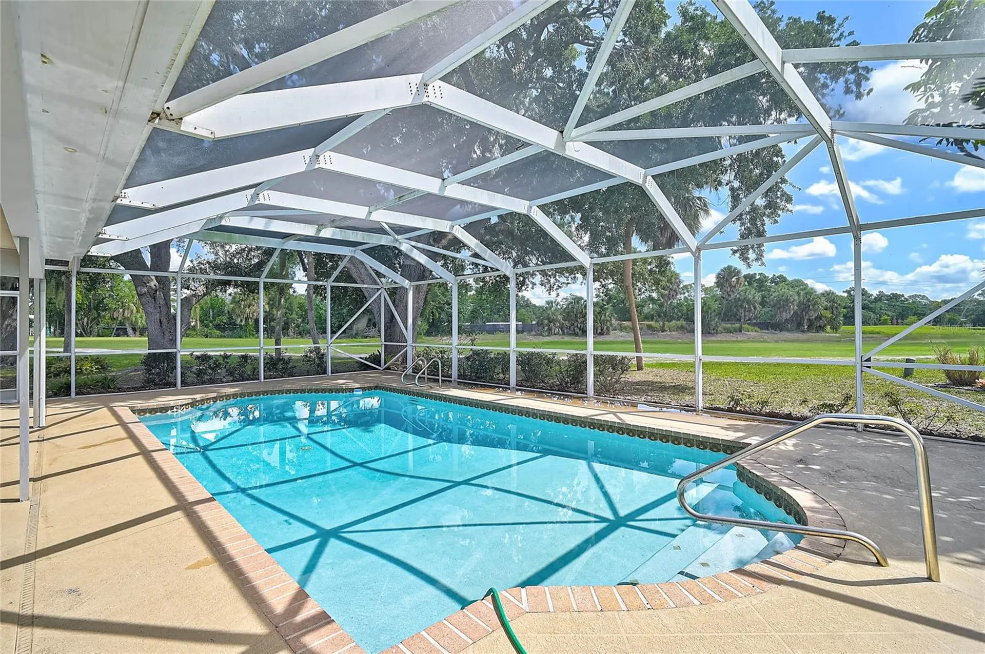 3215 Pine Valley Drive Sarasota FL 34239