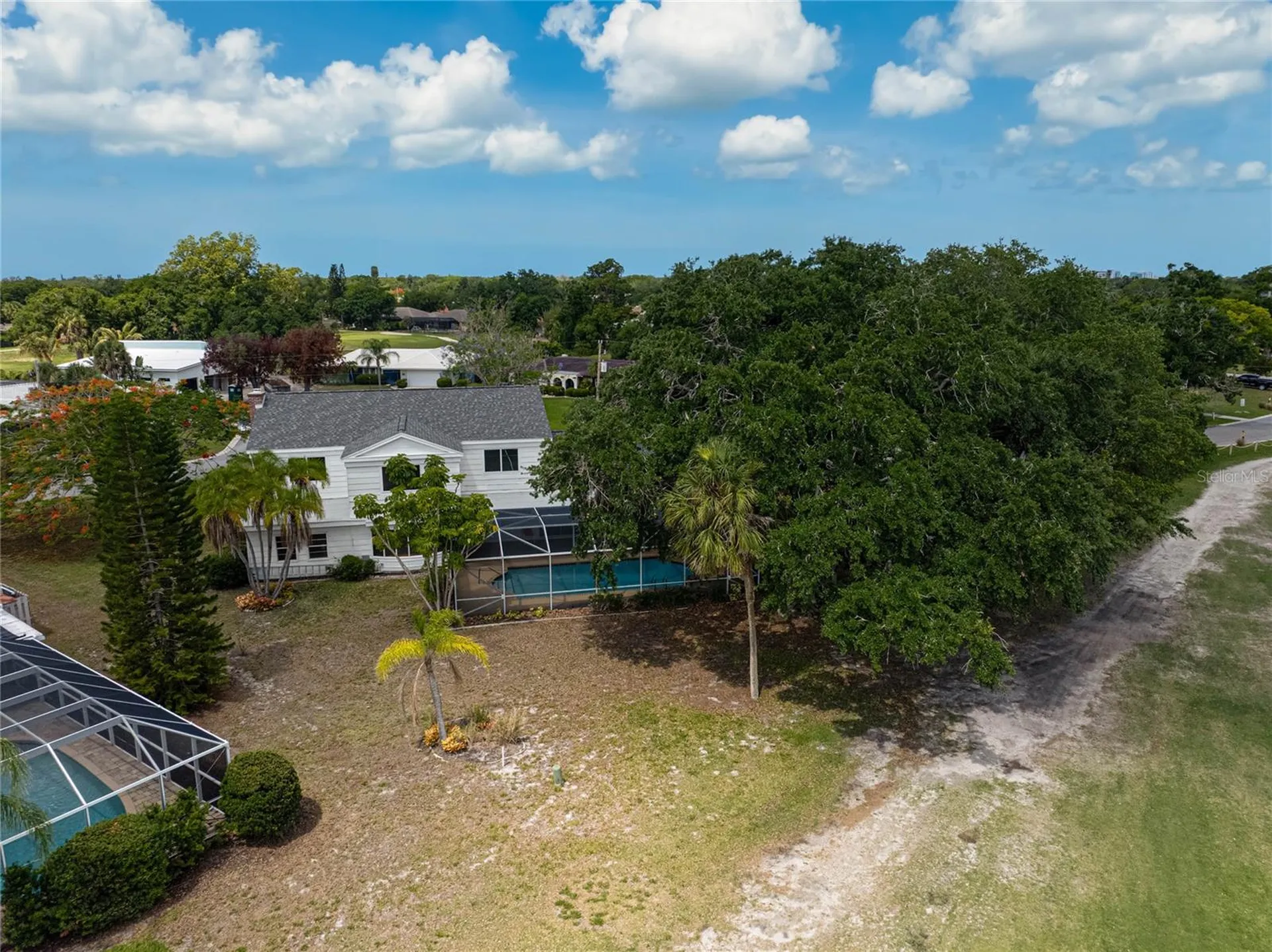 3215 Pine Valley Drive Sarasota FL 34239