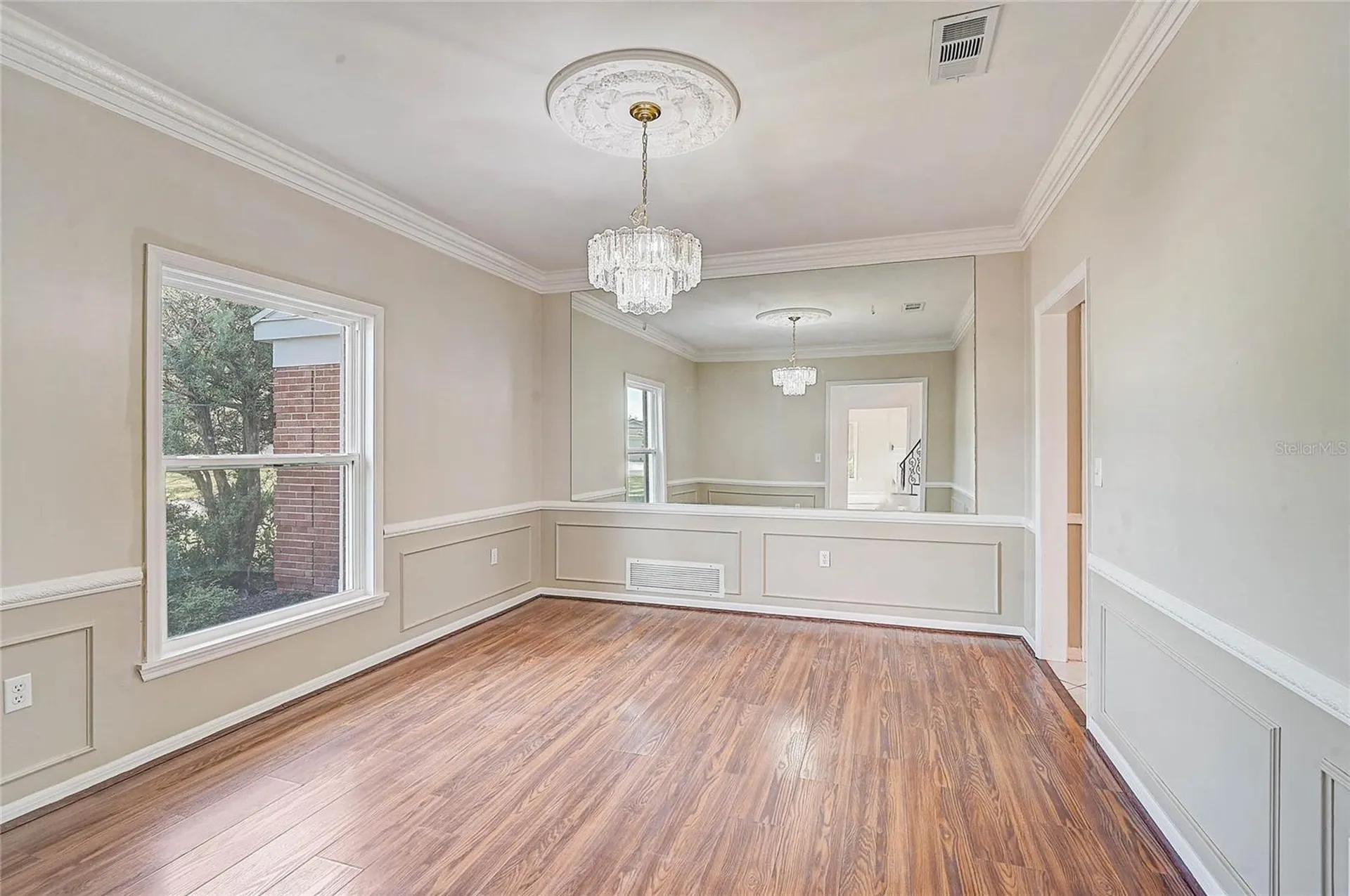 3215 Pine Valley Drive Sarasota FL 34239