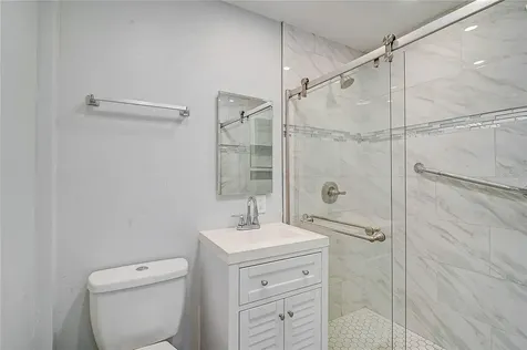 3215 Pine Valley Drive Sarasota FL 34239