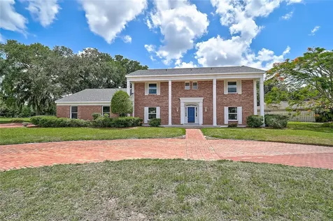 3215 Pine Valley Drive Sarasota FL 34239