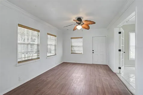 3215 Pine Valley Drive Sarasota FL 34239