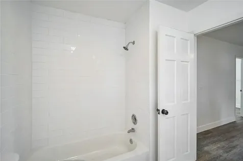 3215 Pine Valley Drive Sarasota FL 34239