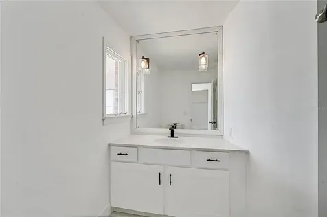 3215 Pine Valley Drive Sarasota FL 34239