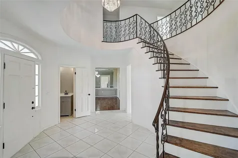 3215 Pine Valley Drive Sarasota FL 34239