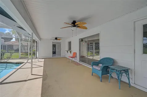 3215 Pine Valley Drive Sarasota FL 34239