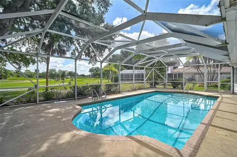 3215 Pine Valley Drive Sarasota FL 34239