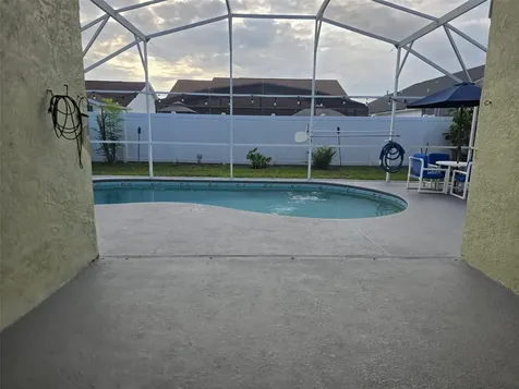 135 S Roma Way Kissimmee FL 34746