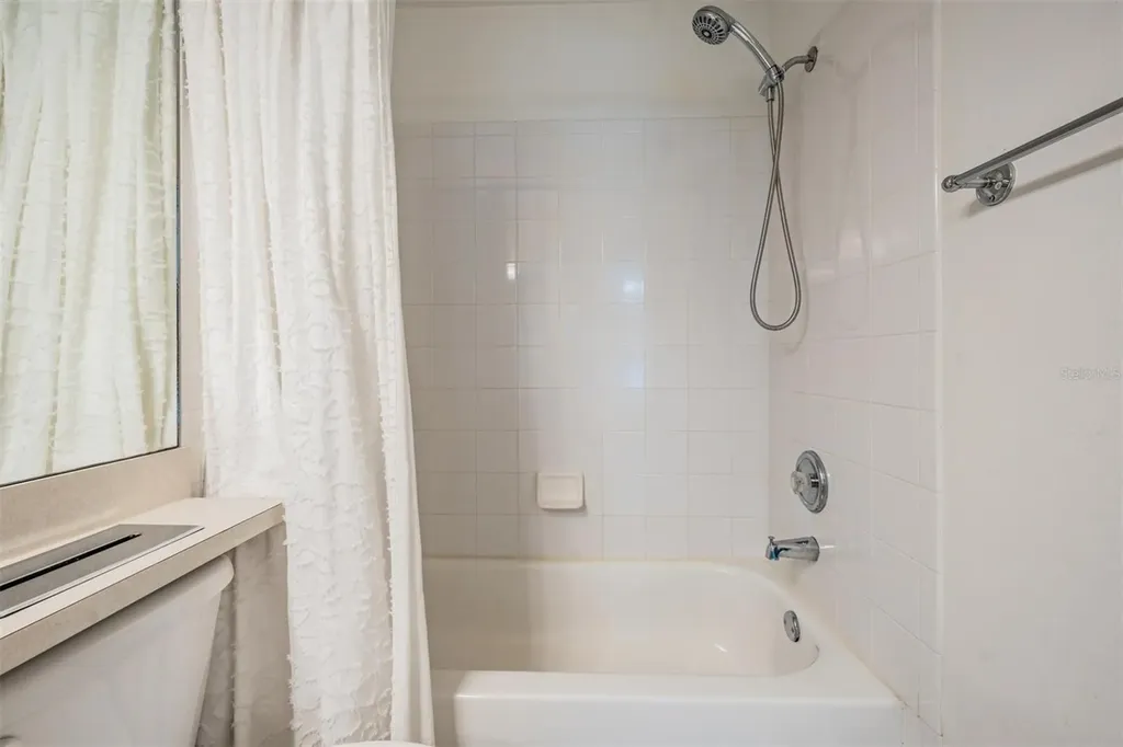 404 S Willow Avenue Tampa FL 33606