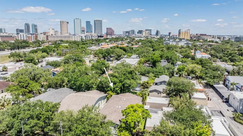 404 S Willow Avenue Tampa FL 33606