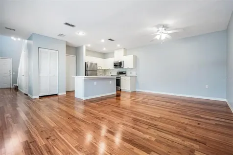 404 S Willow Avenue Tampa FL 33606