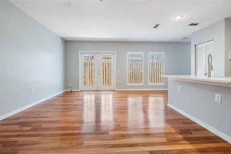404 S Willow Avenue Tampa FL 33606